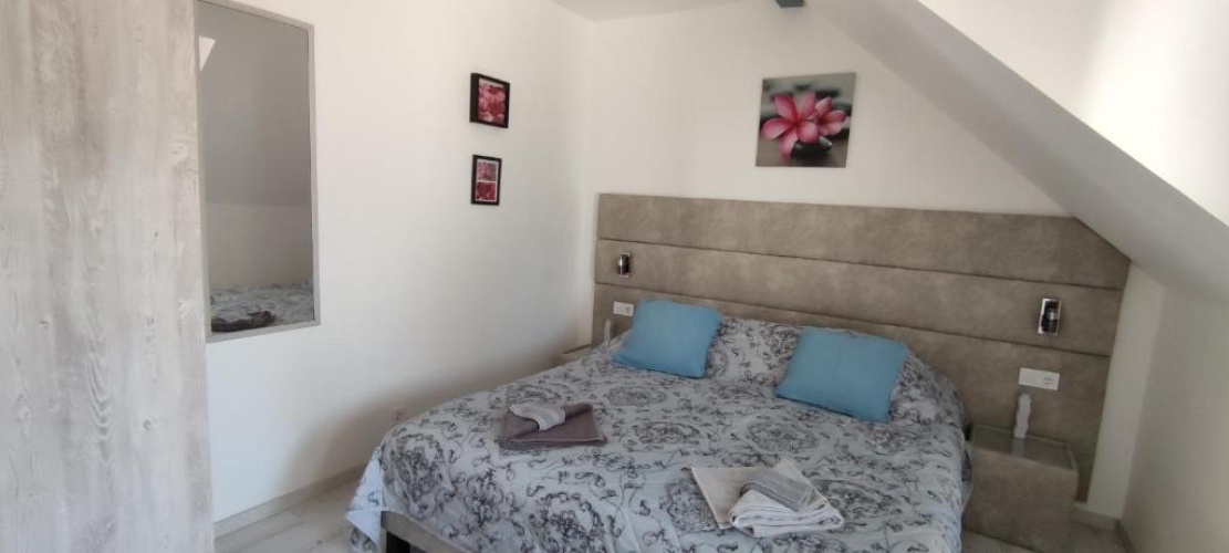 Classic Quadruple room