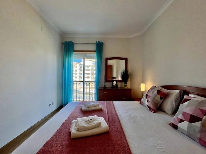 2 Bedrooms Apartment with balcony