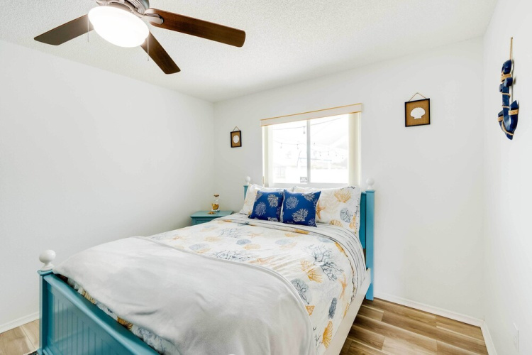 Family-friendly Englewood Getaway w/ Pool!