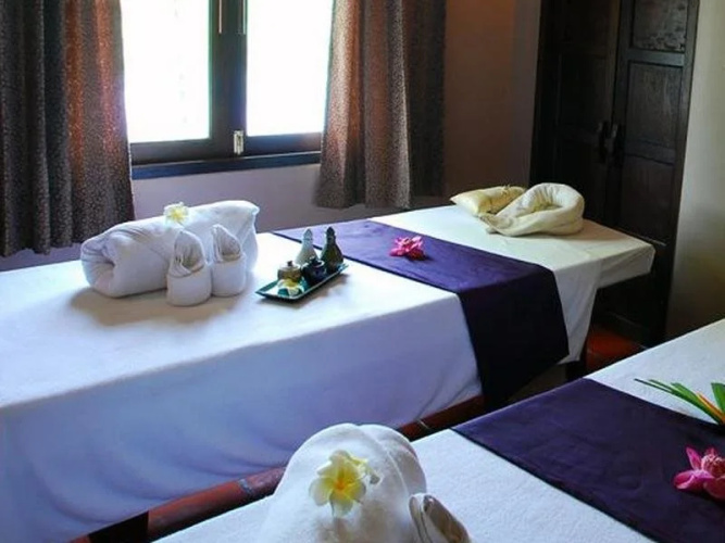 Parn Dhevi Riverside Resort & Spa