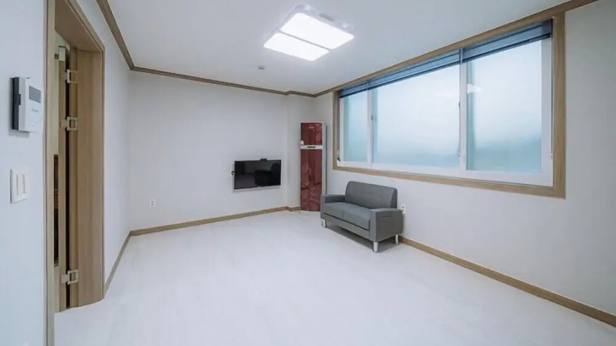 Geoje Swim Pension