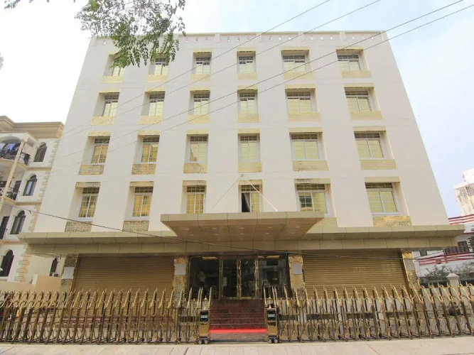 Hotel Galaxy Grand