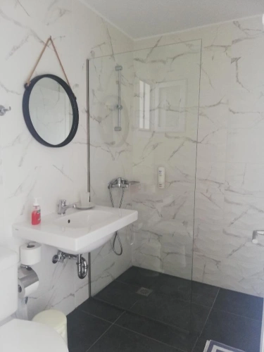 Standard Double room with balcony and with partial sea view