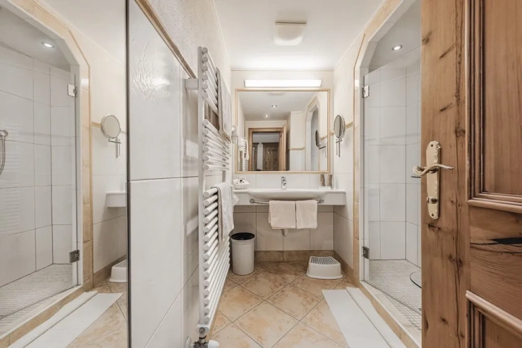 1 Bedroom Luxury Apartment