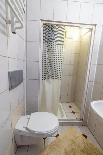 Pokoje Mira