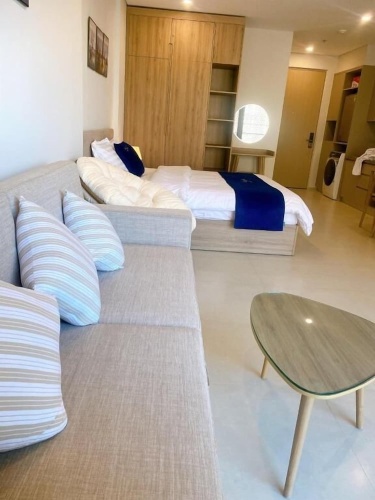 1 Bedroom Apartment with balcony