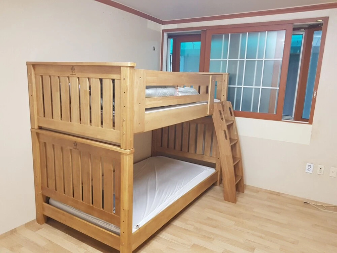 Kona House - Hostel