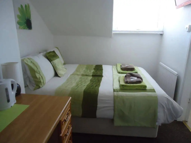 The Oakland Guest House