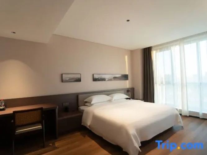 Premier Suite