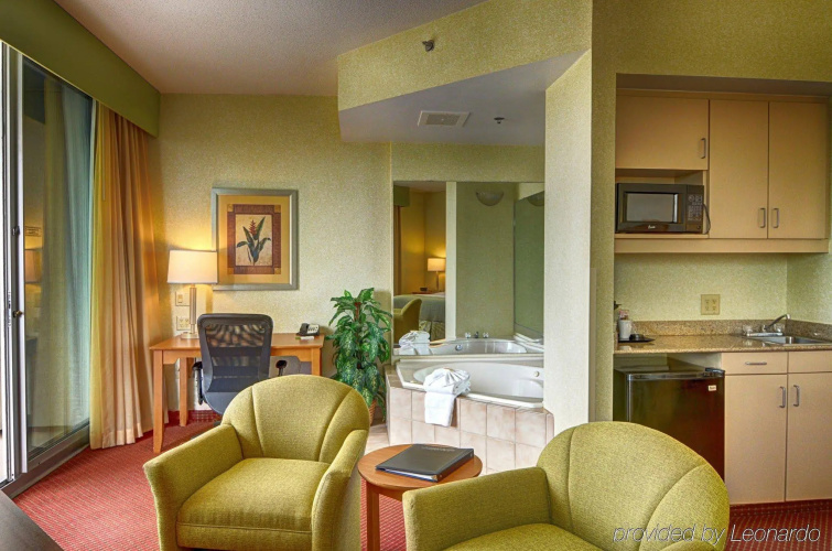 Holiday Inn Resort Wilmington E-Wrightsville Beach photo 44
