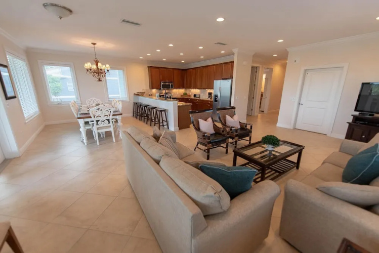 Bayblue Apartment 6