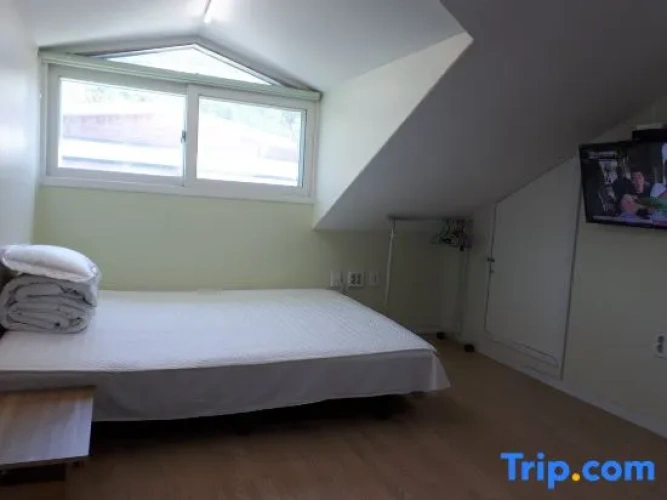 2 Bedrooms Double Apartment
