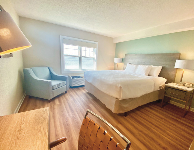 Atlantic Beach Hotel and Suites Newport