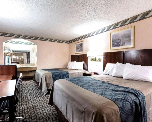 Quadruple room