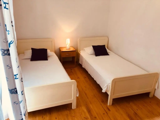2 Bedrooms Apartment with balcony and with view
