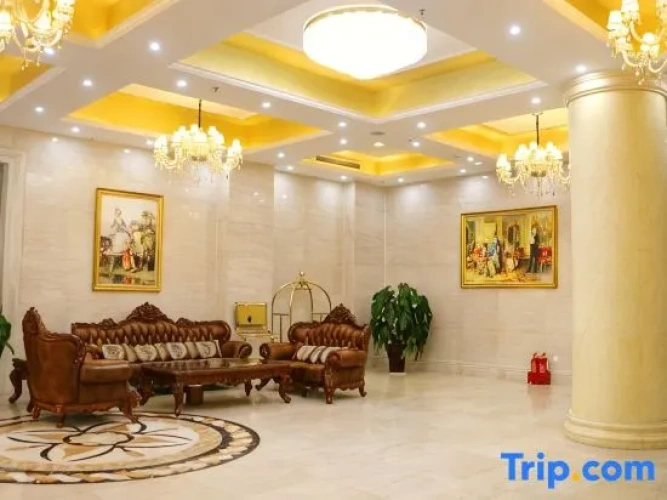 Vienna Classic Hotel (Houma Jinzuan)