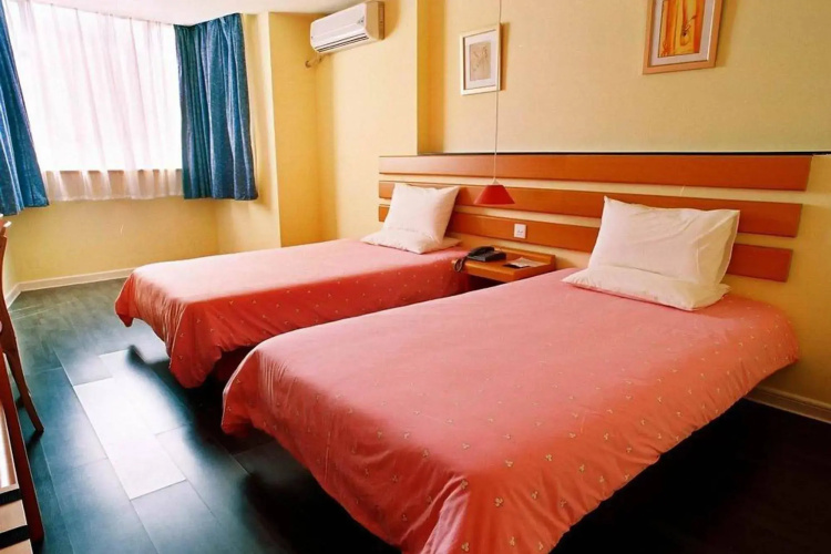 Home Inn Qing Yang Road