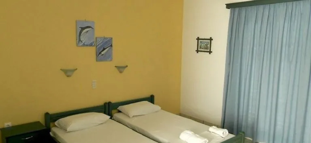 Dora 2 Studios