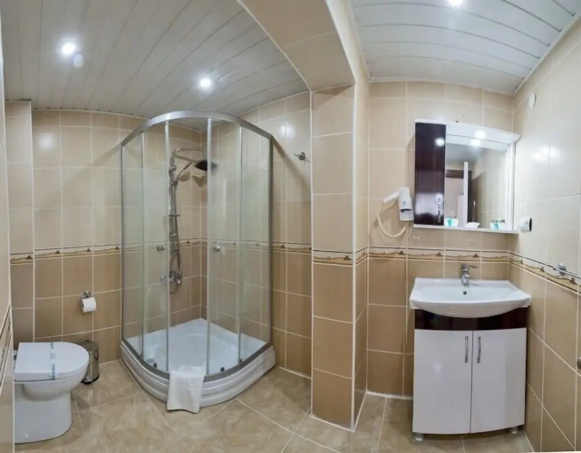 Standard Triple room with sea view
