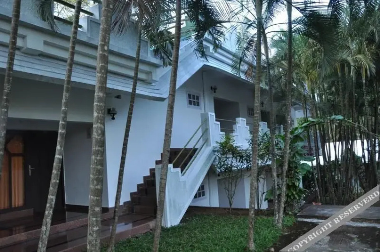 Vythiri Thadakam Resort