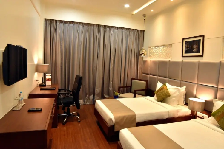 Standard Twin room