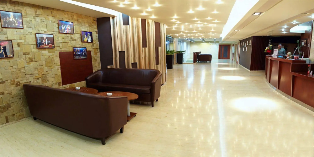 Praha Hotel