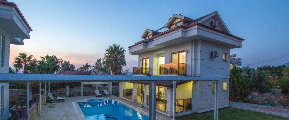 Villa Prestij Makri
