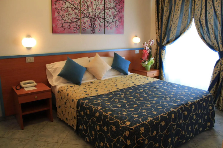 Hotel Paradise