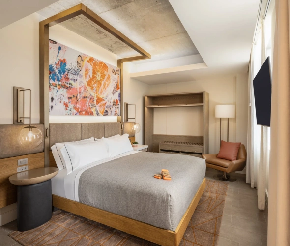 3 Bedrooms Suite with balcony