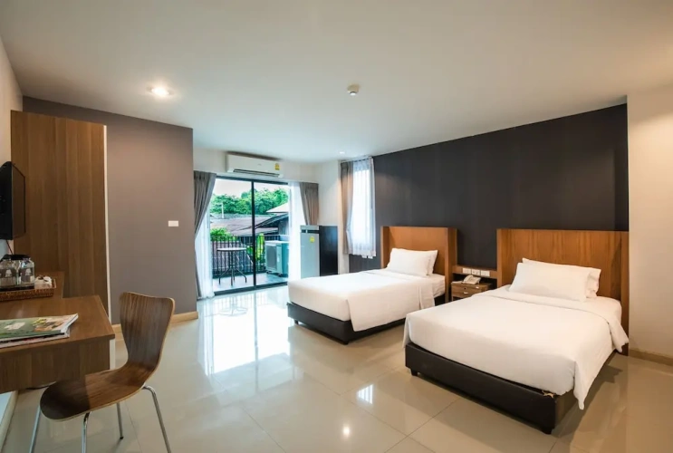 Superior Twin room with balcony