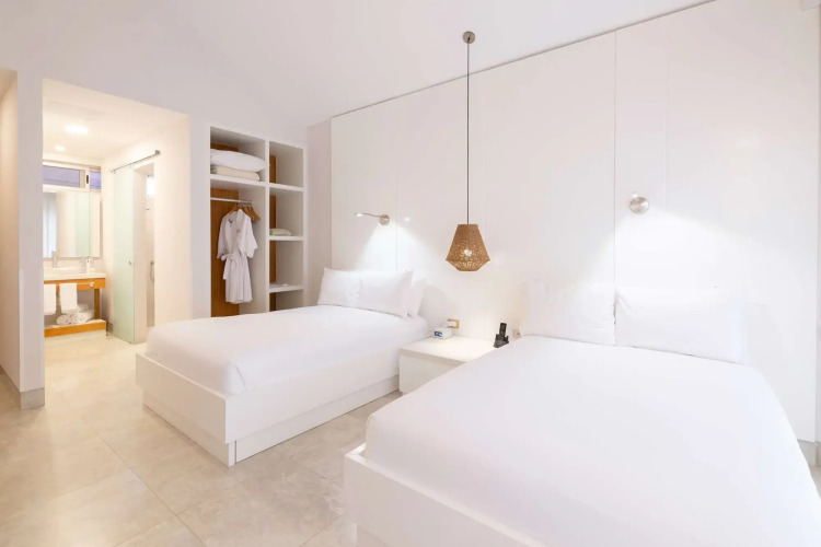 Oro Verde MantaOver view