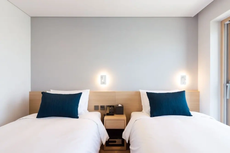 Standard Twin room with ocean view