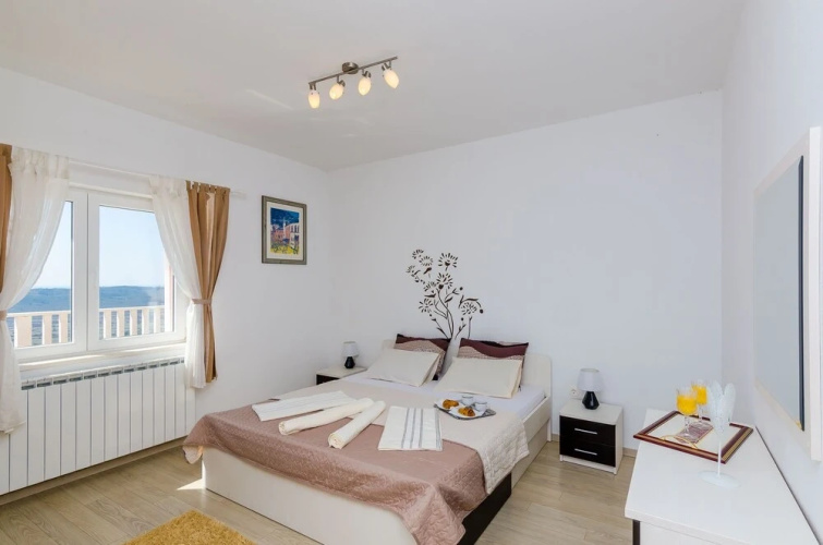 Villa Dragic