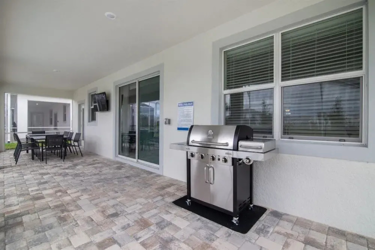 8BR ChampionsGate Pool Home wTheater