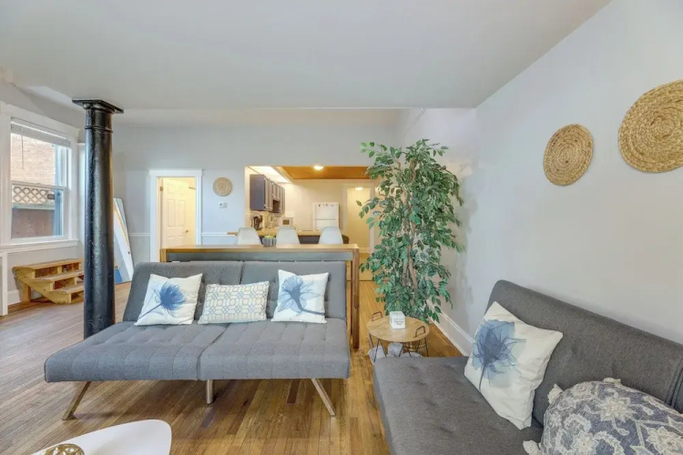 Cozy Boho-chic Loft ~ 2 Mi to Downtown Cincinnati