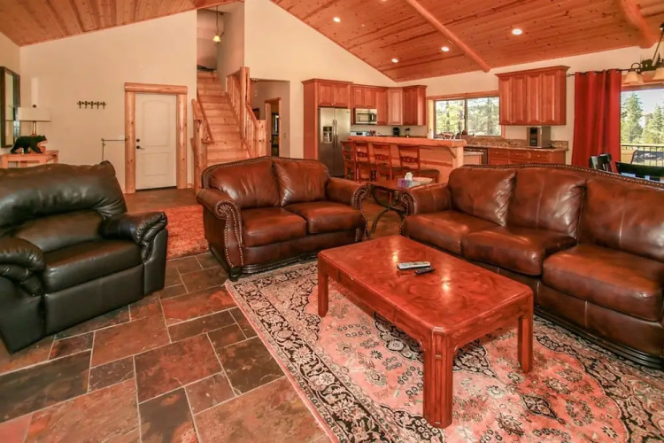 1648 - Luxury on Eagle Ridge by RedAwning