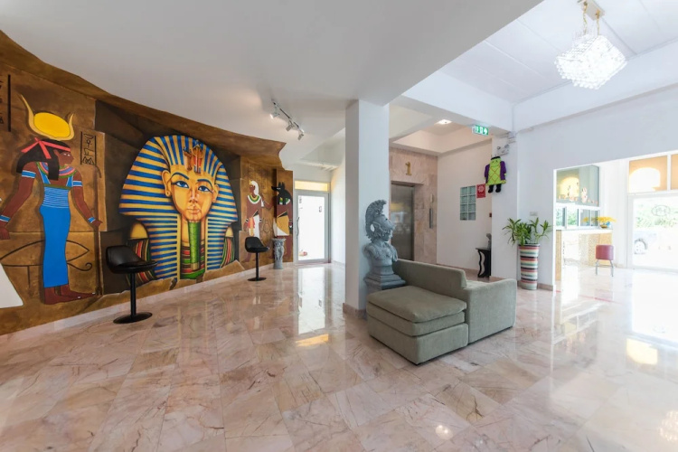 Oasis Hiso Hotel