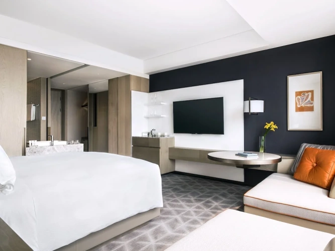Executive Club Twin room