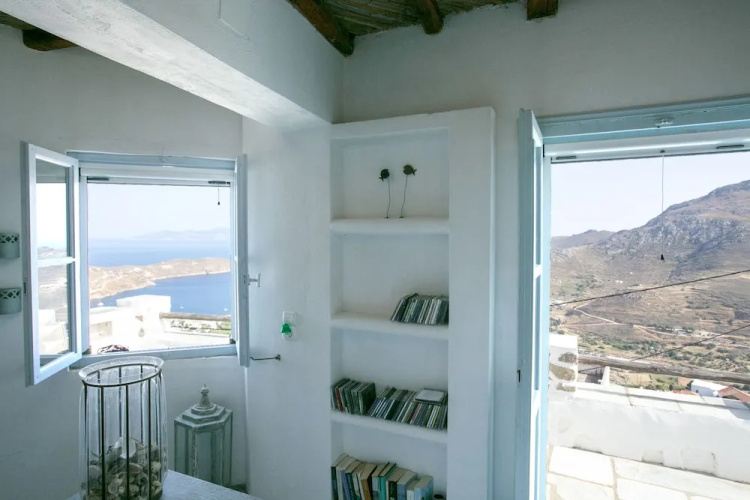 Traditional Stonehouse Breathtaking View