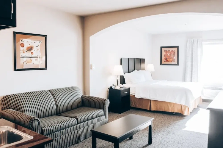 Quadruple Suite