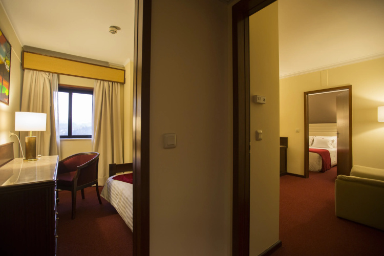 Hotel Mira Corgo