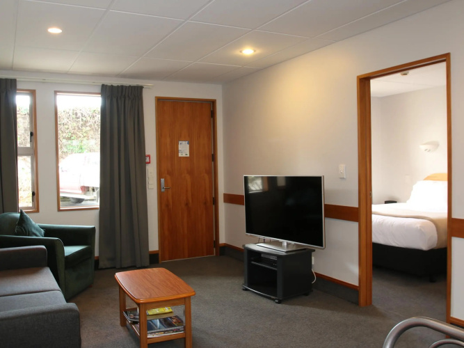 Amross Motel
