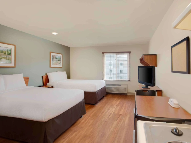 Quadruple Suite