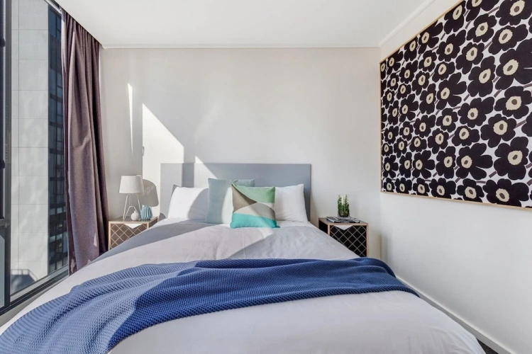 2 Bedrooms Apartment