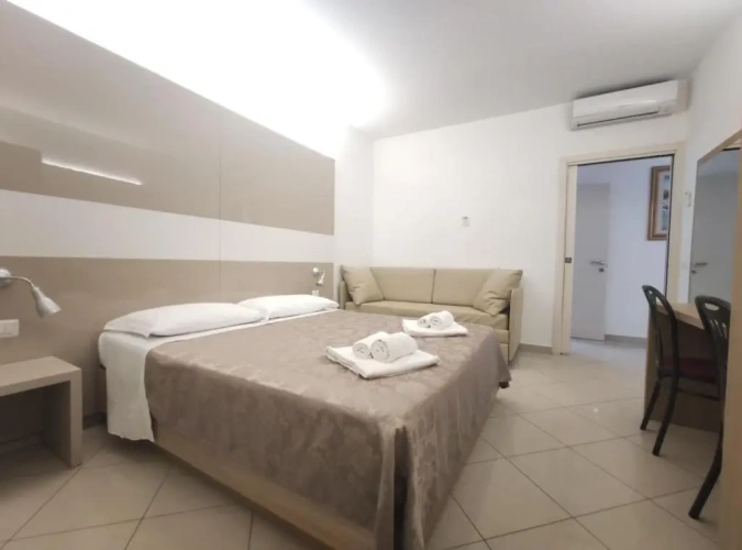 Apartment with balcony