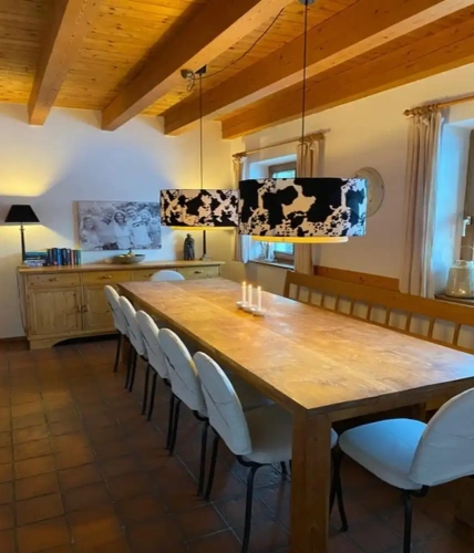 4 Bedrooms Classic Cottage