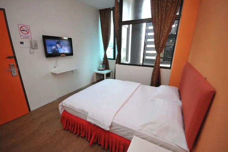 First Centro Hotel