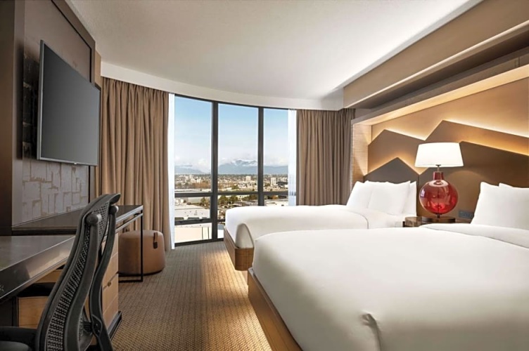 1 Bedroom Standard Double Suite