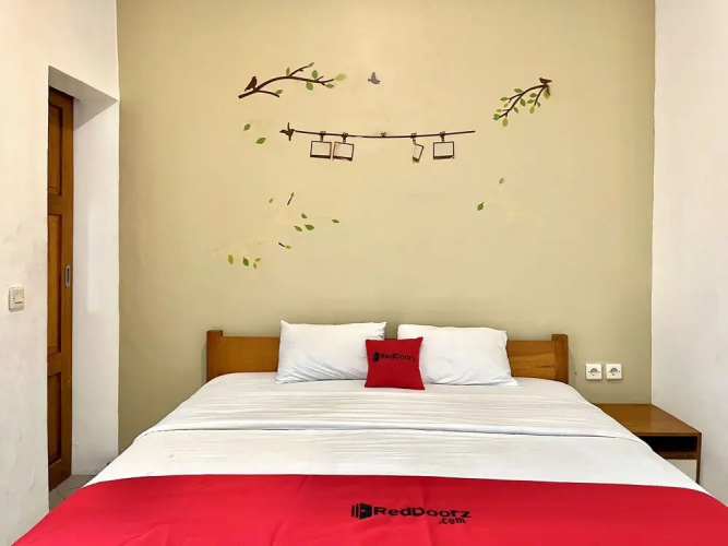 RedDoorz @ Mystays Pemuda Cepu Blora