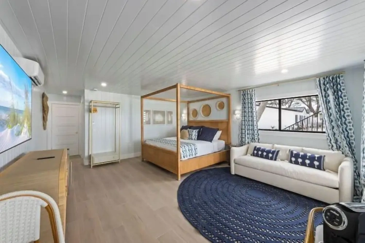 2 Bedrooms Luxury Family Suite beachfront